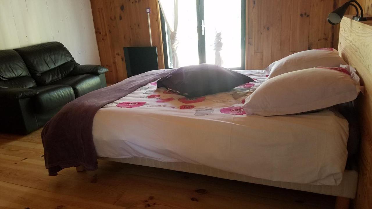 Bed and Breakfast Notre Parenthese à Jau-Dignac-et-Loirac Extérieur photo